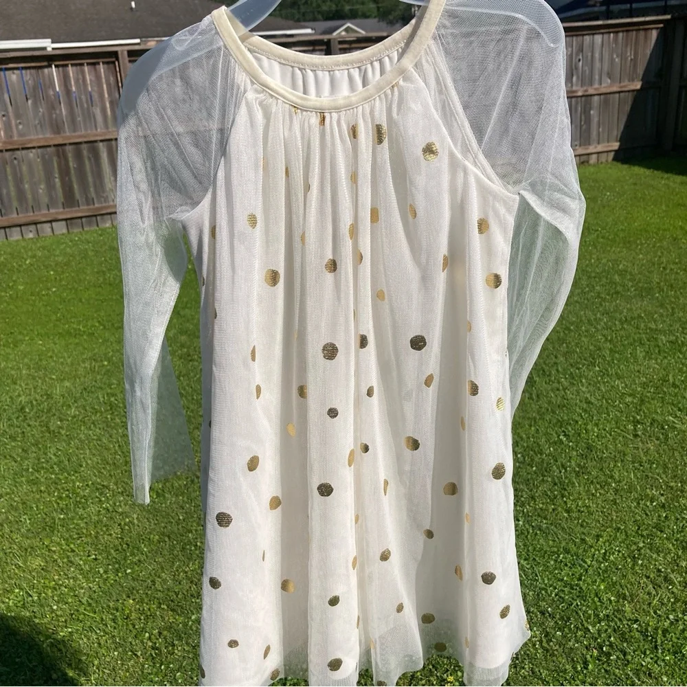 Cat & Jack cream with gold polka dots sheer sleeve dress VGUC size XS 4/5